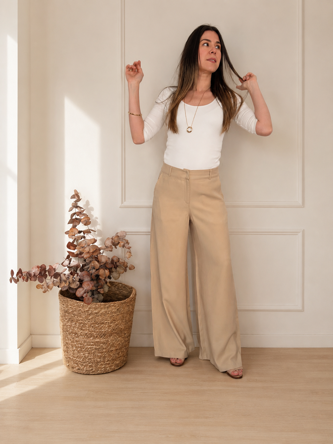 Pantalón Palazzo con pretina y cintura atrás elastizada Beige