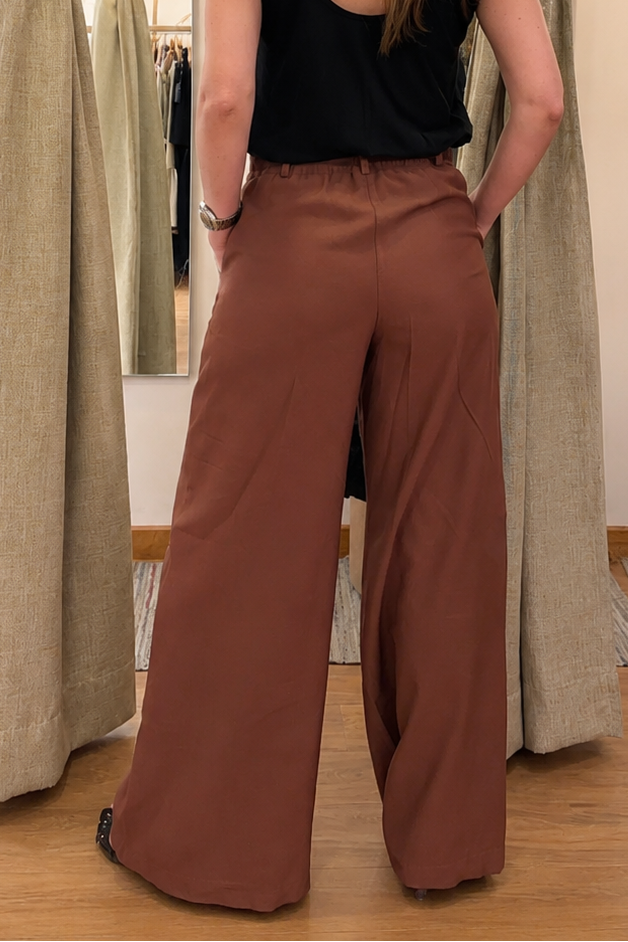 Pantalón Palazzo con pretina y cintura atrás elastizada Chocolate